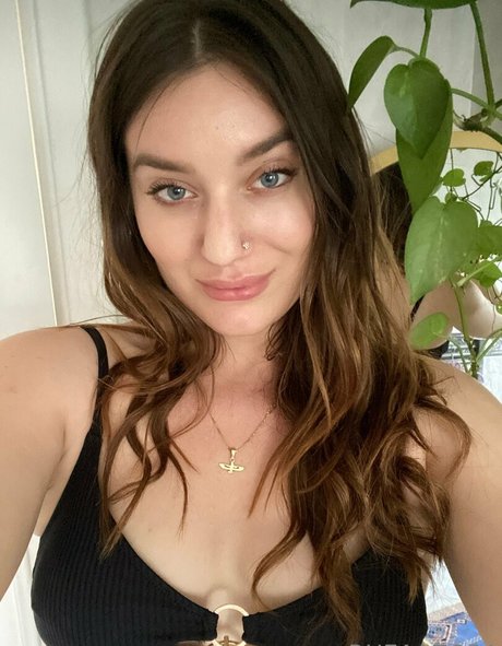 rheaazorafree star erotic image