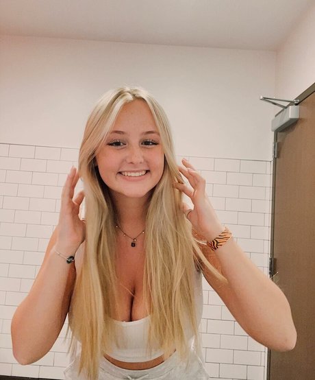 Anya Marie pornstar hd gallery