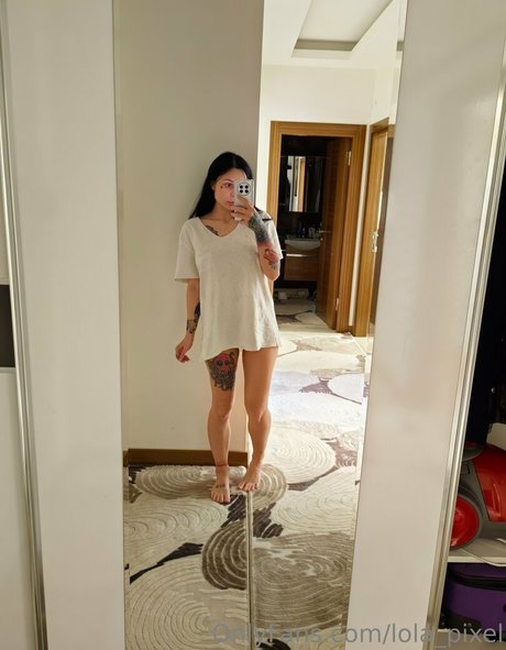 lola pixel model sex img