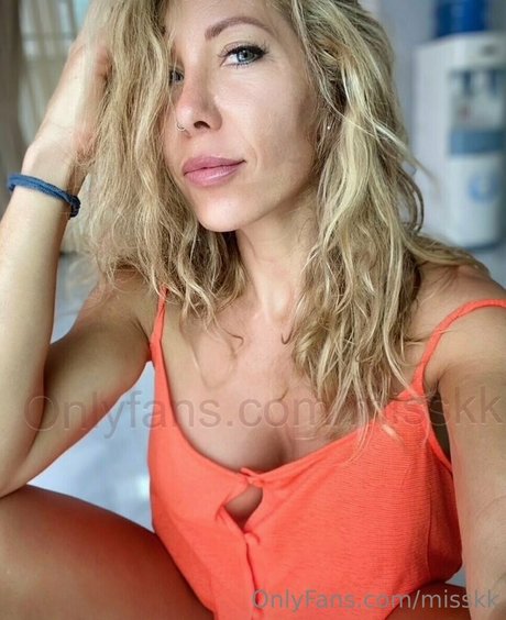 misskk star art archive