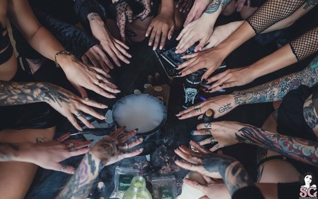 Mataro art model picture