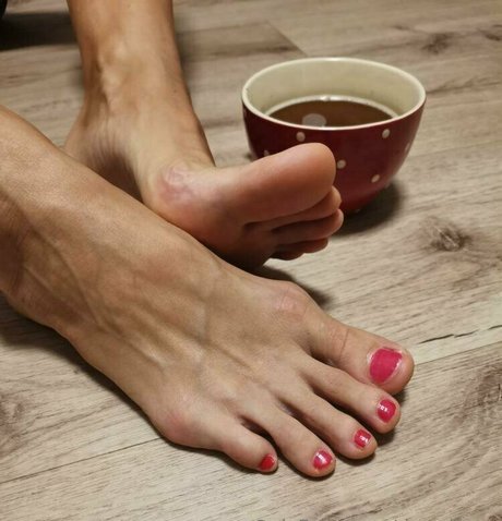 dmndfeet pornstar pics