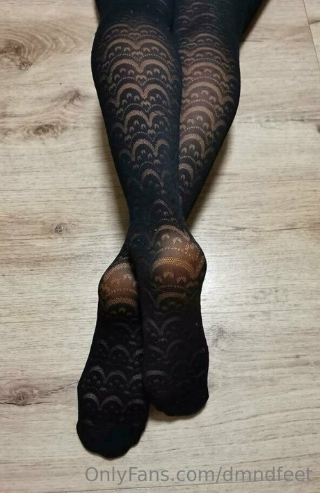 dmndfeet model porn pic