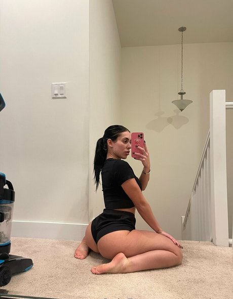 ans leey nude model pictures