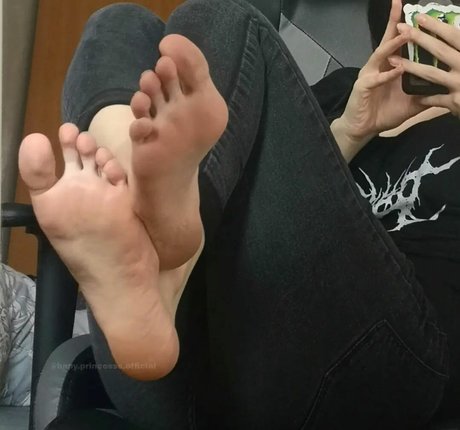 HapyPrincesss pretty actress pics