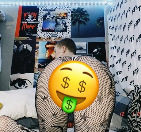 slizzzzardxx adult actress picture