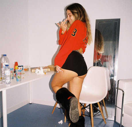 abrunamagalhaes hot star picture