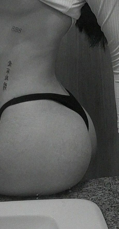 oliveiiranatt top star pictures