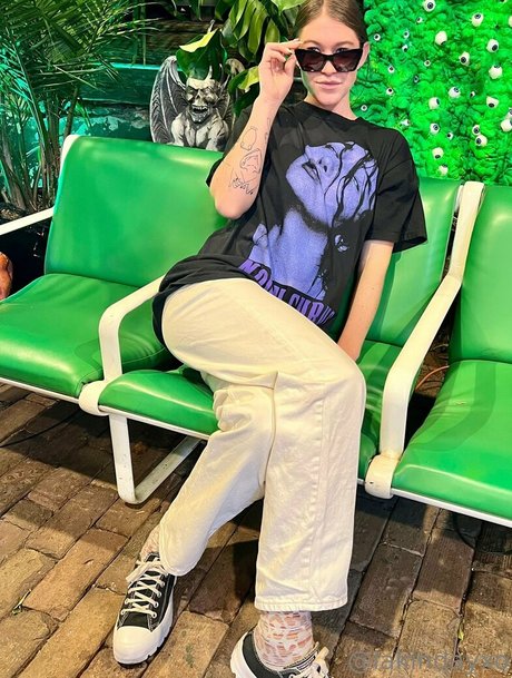 LakinDayXO nice pornstar archive