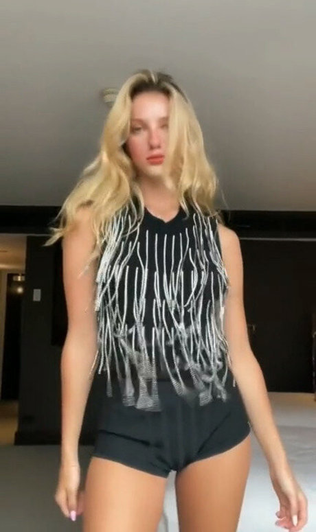 Jemima Robinson hot actress pictures