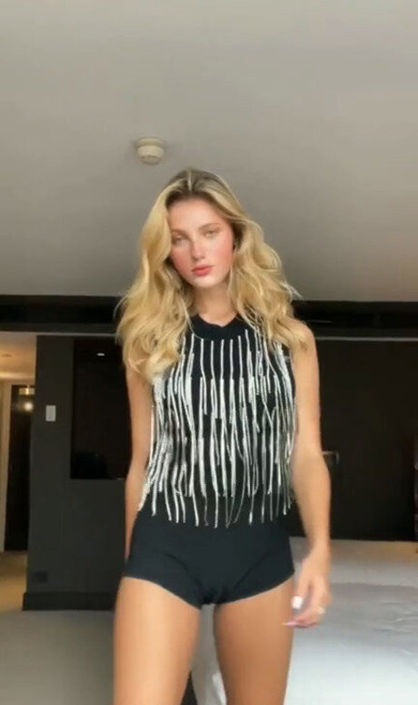 Jemima Robinson star top pics