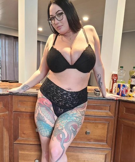 Hot4Holly star sexy images