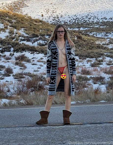 i love 420 star naked photo