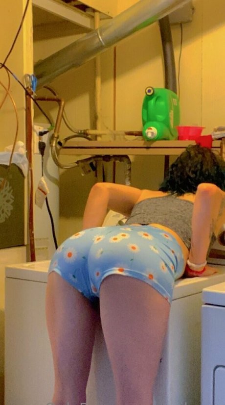 aprilaura pretty star gallery