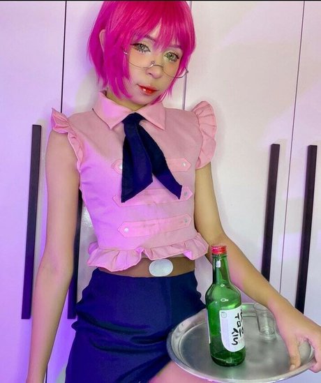 Naty Sukha sexy pornstar pics