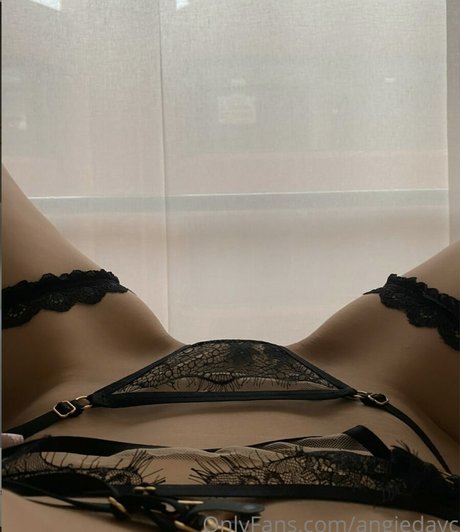angiedayc pornstar hd pic