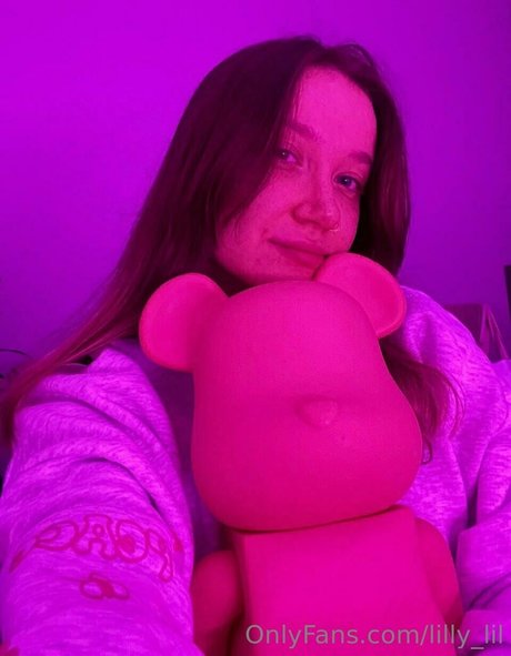 lilly lil porn model pics