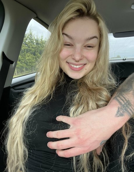 aussie boy98 sexy pornstar pic