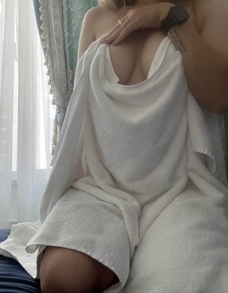 GoodGirlLika hd star pictures