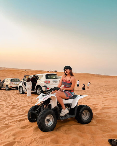 Suhana Khan pornstar perfect img