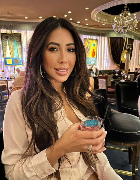 torgalore art actress photo