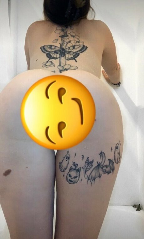 kayliahvelvet model art gallery