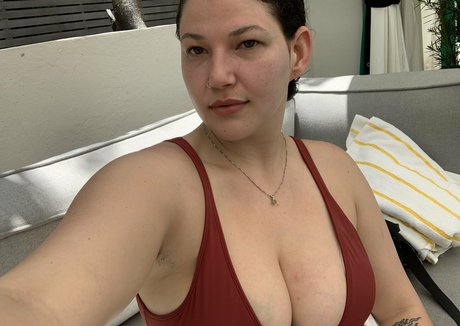 Tiedyeblotter sexy star galleries