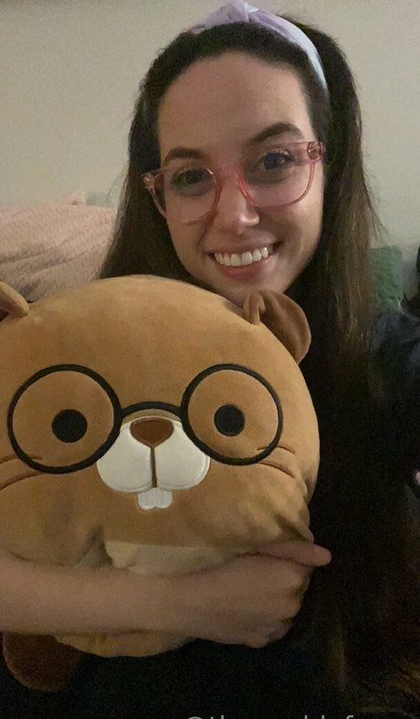 theworldofcece model naked image