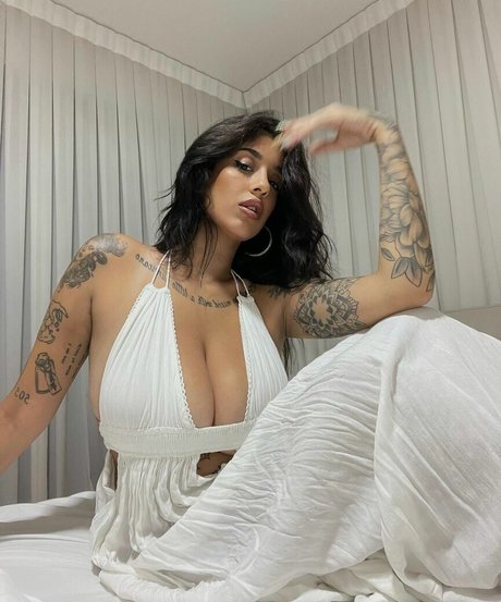 May Bakshi star sexy archive