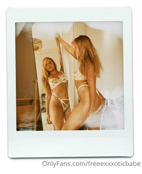 natural redhead onlyfans sexy photos