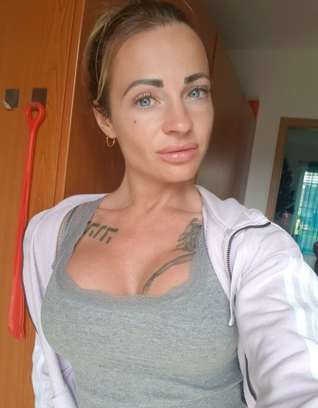 yourmonicaa perfect pornstar photos