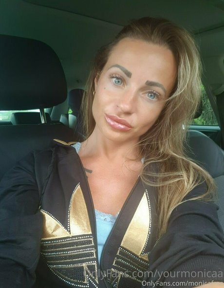 yourmonicaa naked star gallery