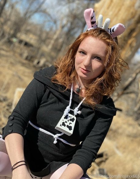 irisjaxx665 model perfect picture