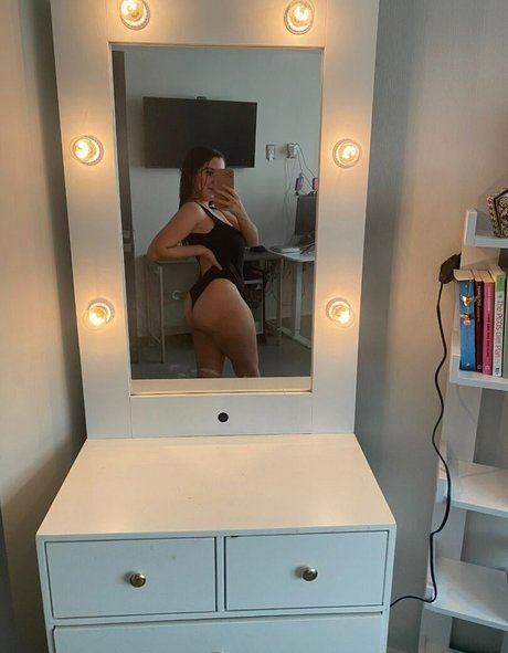 latina lesbian onlyfans perfect pic