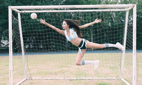 gloryhole wife onlyfans art nude archive