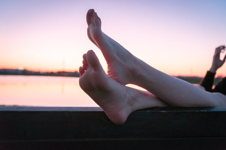 Leyla s feet erotic actress image