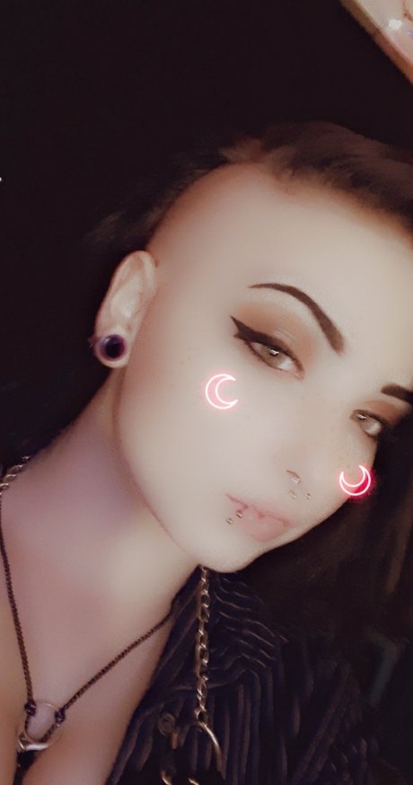 Pretty Kitty_ pretty model pics