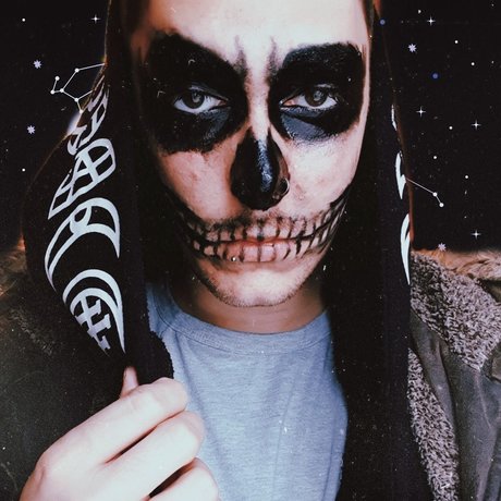 Beau Brand erotic model pic