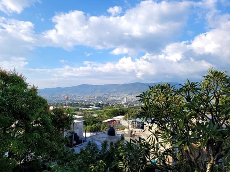 Danitza Villatoro art actress gallery