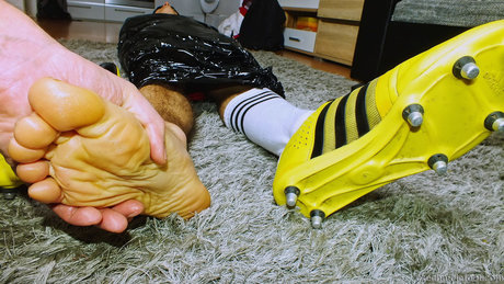 Czechmalefoot free pornstar img