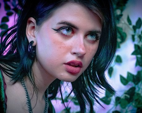 Dax beautiful model pictures