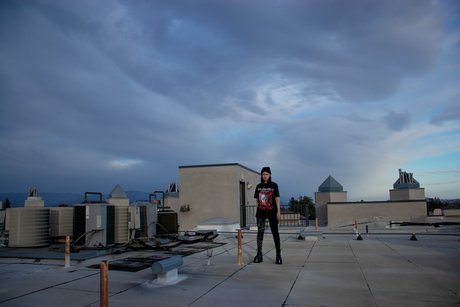 Dax model perfect photos