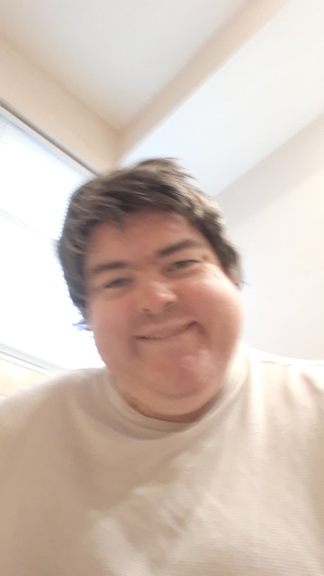 Daniel Handley exclusive actress gallery