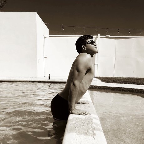 Daniel de la Rosa perfect star gallery