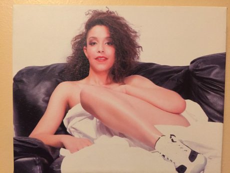 Daaamn Kaitlin exclusive star image