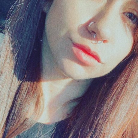 Beauty Breaking model hd picture