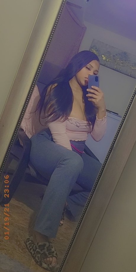 Nodia Sav nudes star pic