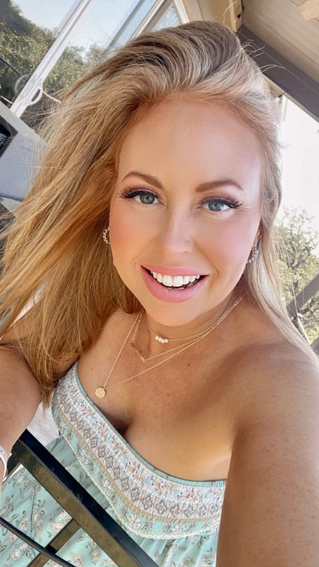 Diamond James hot actress photos