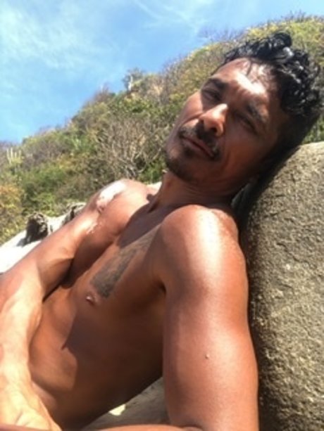 Cocotazo star pornographic photo