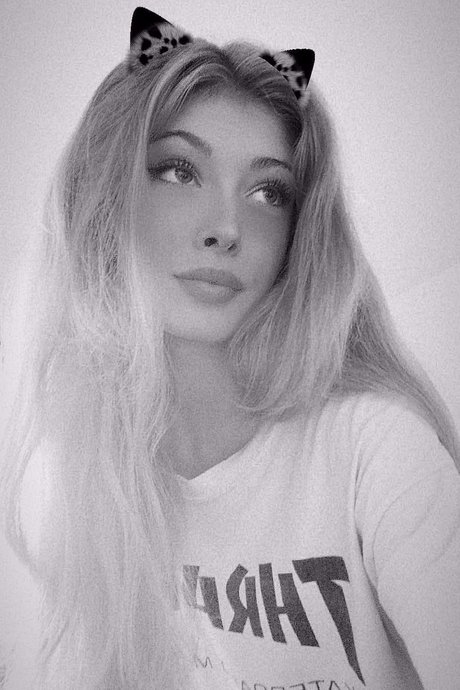 Diana Rose pretty model images